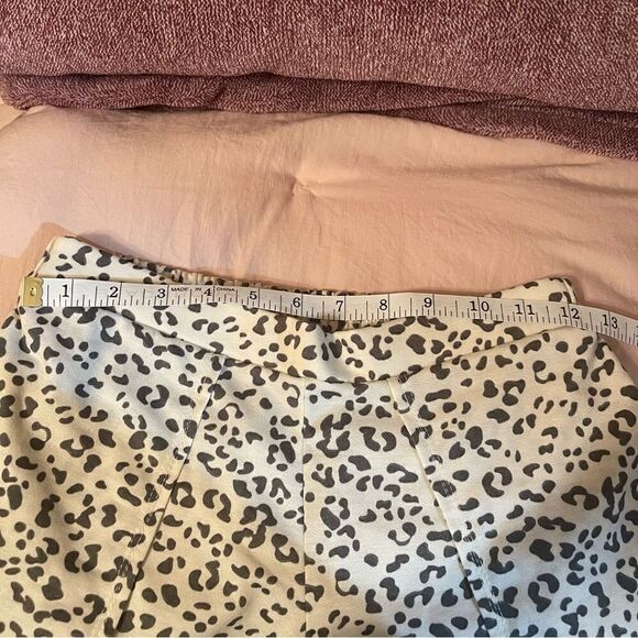 DREW Leopard Slit Leg Pants - Picture 9 of 10